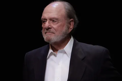 Harris Yulin